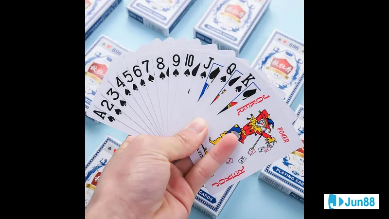 Chiến lược chơi Poker hiệu quả