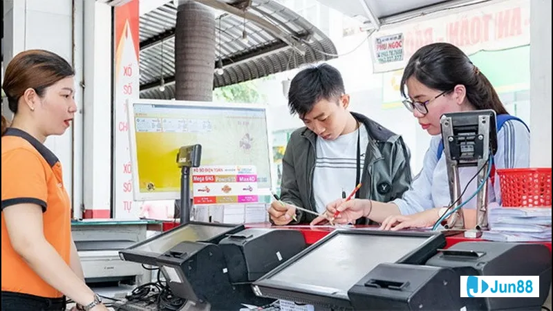 Chơi có trách nhiệm trong cuộc sống thực Chơi có trách nhiệm trong cuộc sống thực